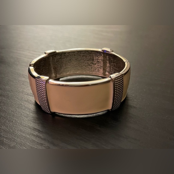 New York & Company Bangle Bracelet - Picture 2 of 5